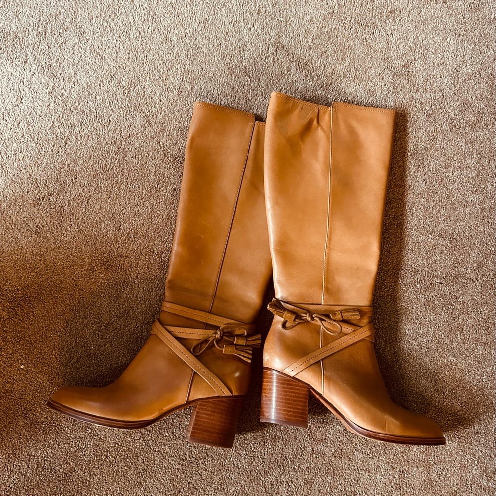 Ralph Lauren Elegant Tan Leather Knee-High Boots